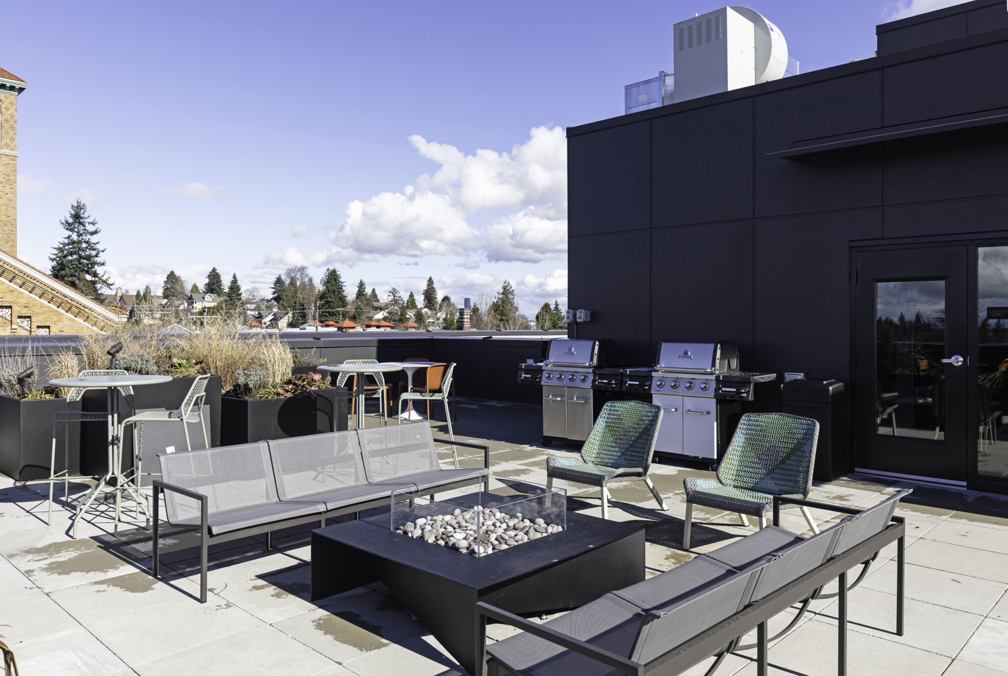 Basalt west seattle rooftop deck with bbq area